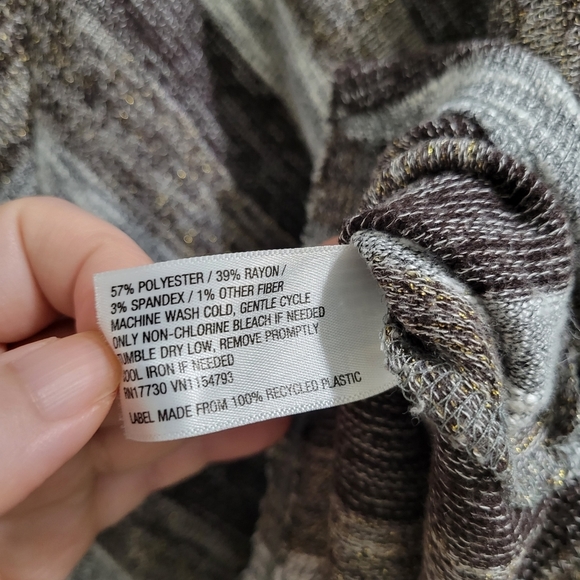 Knox Rose Brown Chevron Metalic Striped V Neck Asymmetrical Flowy Top S - Picture 5 of 5